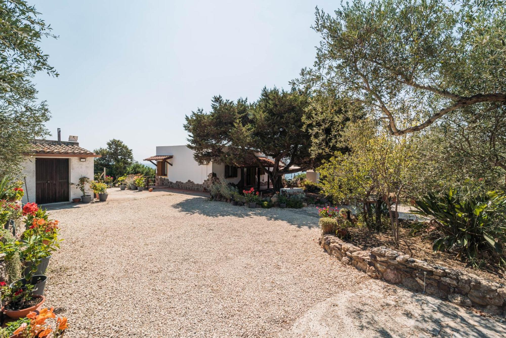 Buranti Sea View Villa Alghero Exterior photo